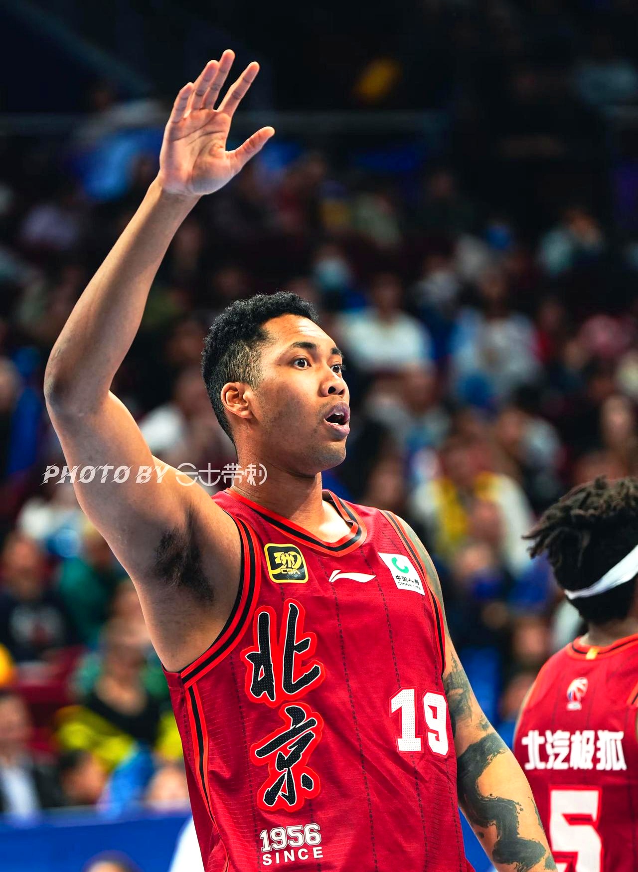 关于北京首钢迎意甲关键赛；关键时刻外线爆发；震撼外界；球队文化再被提及的信息